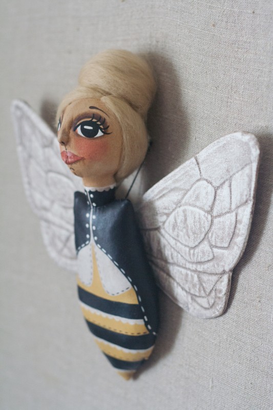 Honey212Side